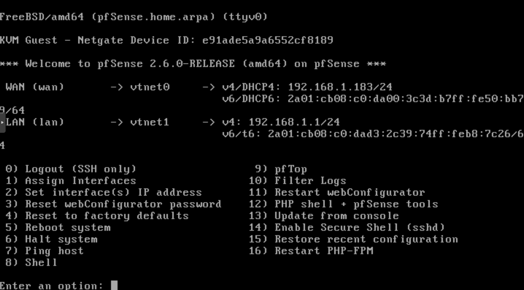 Menu principal de pfSense avec les interfaces WAN et LAN
